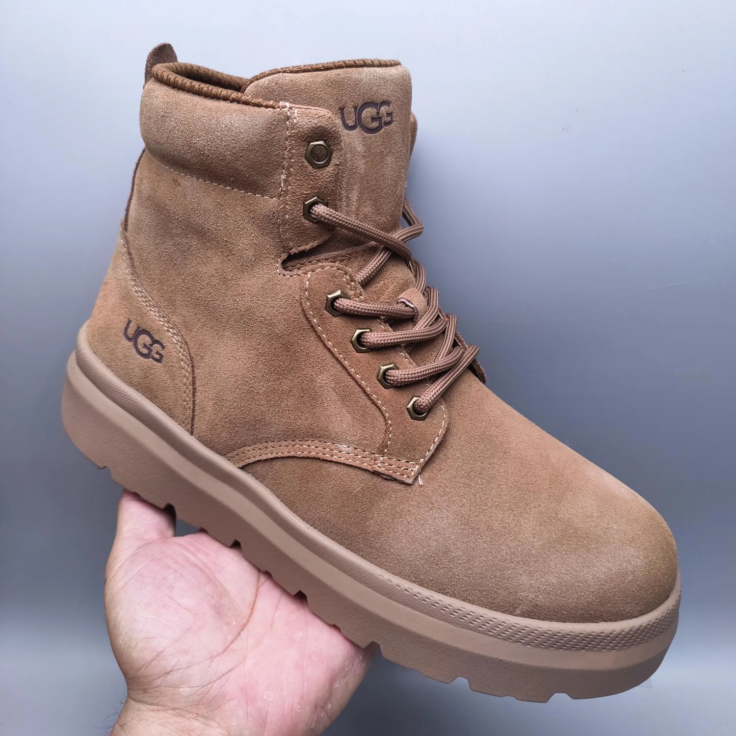 💰680 UGG sheepskin one-piece snow boots for men 3750 lace-up casual mid-calf boots Color: maroon Size: 39-45